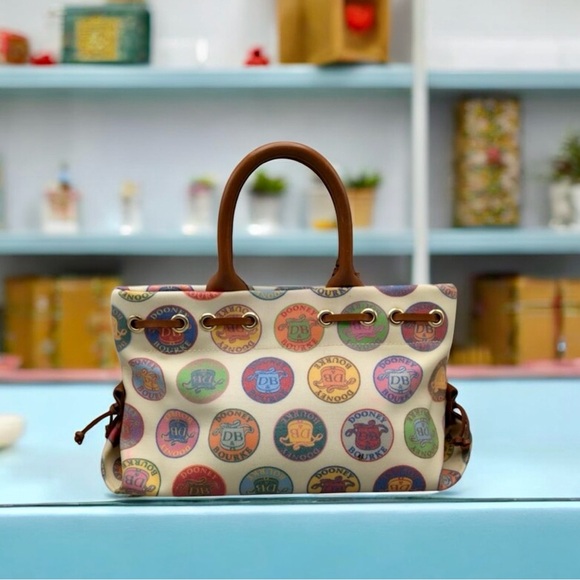 Dooney & Bourke Medallion Print Coated Canvas Satchel – Y2K Collector’s Gem - Picture 3 of 5